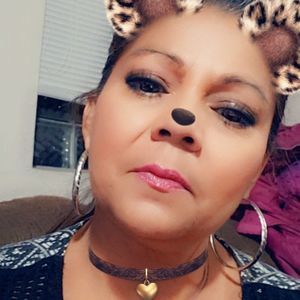 Meet your Posher, Carla